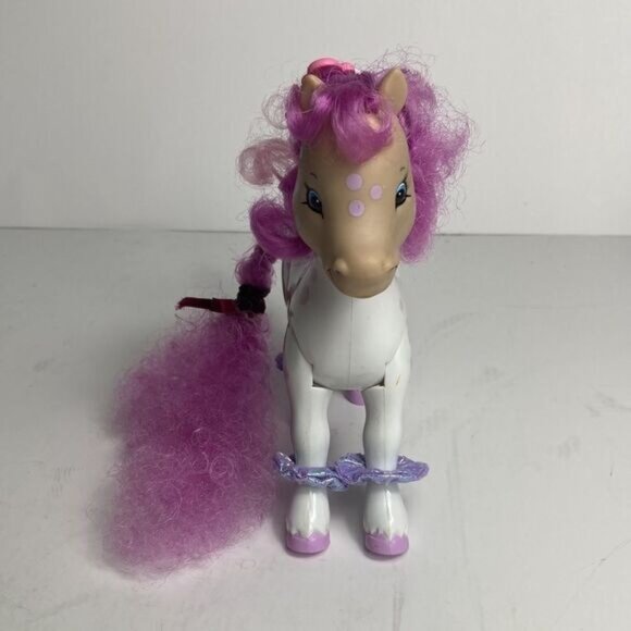 HTF '03 Bandai Strawberry Shortcake Milkshake Pony Strawberryland Fillies Horse - Picture 3 of 10